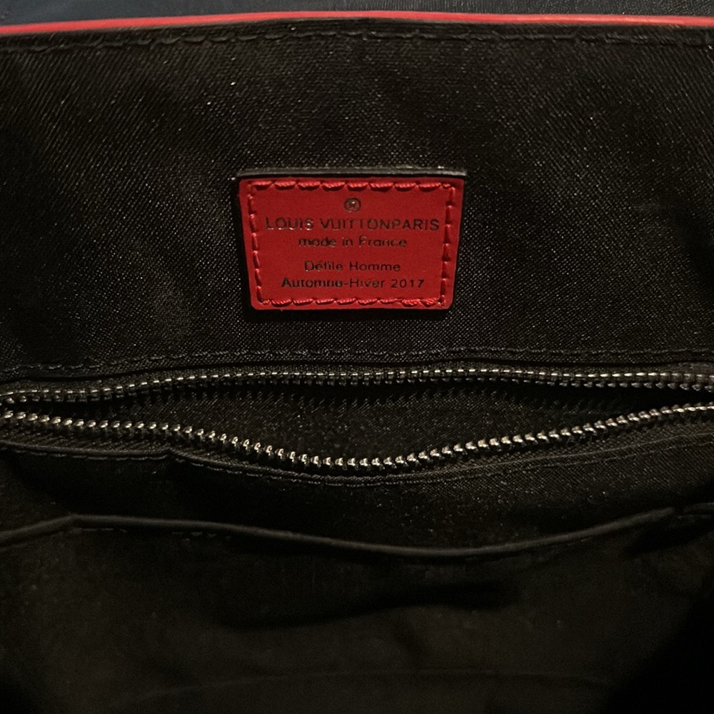 Brand new. No tags or garment bag. Was gifted. Not really my style. - Picture 2 of 7